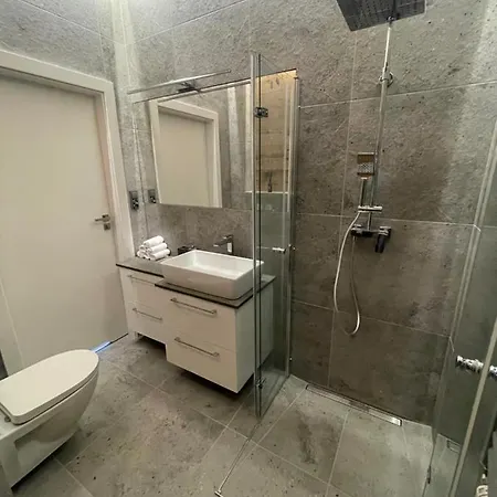 Apartament Majowy Park Ul Poludniowa 39a 2 شقة شيشميروفو